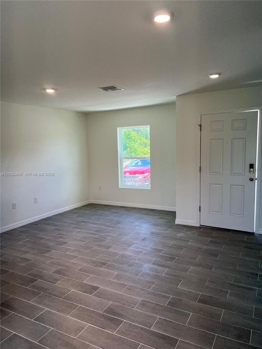 2613 62nd St W, Lehigh Acres, FL 33971 — zdjęcie 3