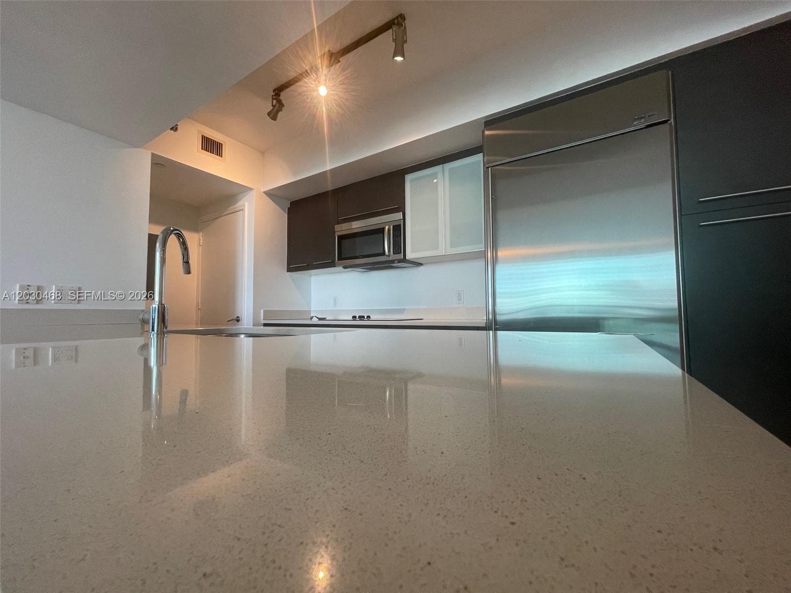 500 Brickell Ave # 3105, Miami, FL 33131 — zdjęcie 3