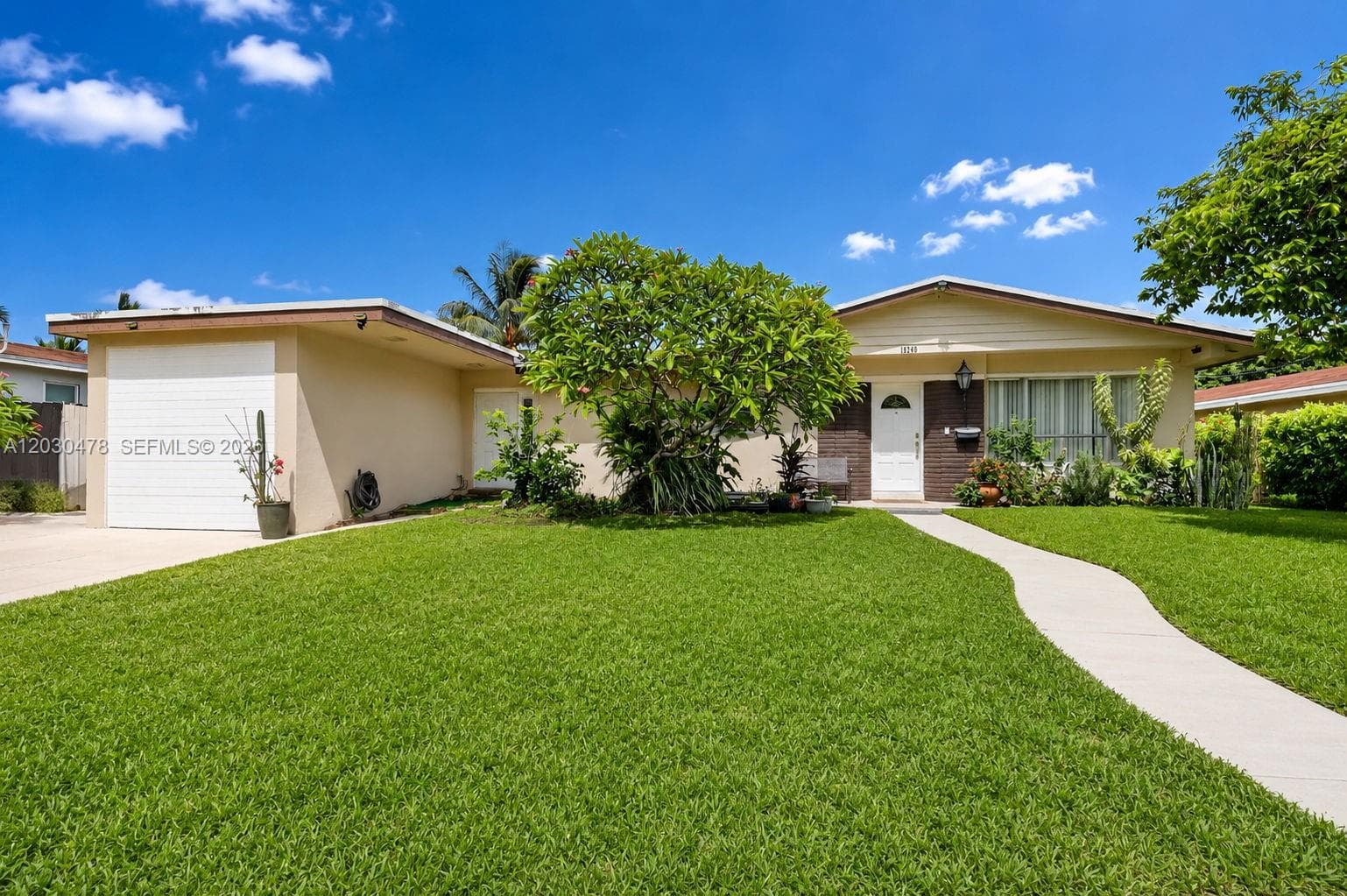 18240 NE 8th Ave, North Miami Beach, FL 33162 — zdjęcie 3