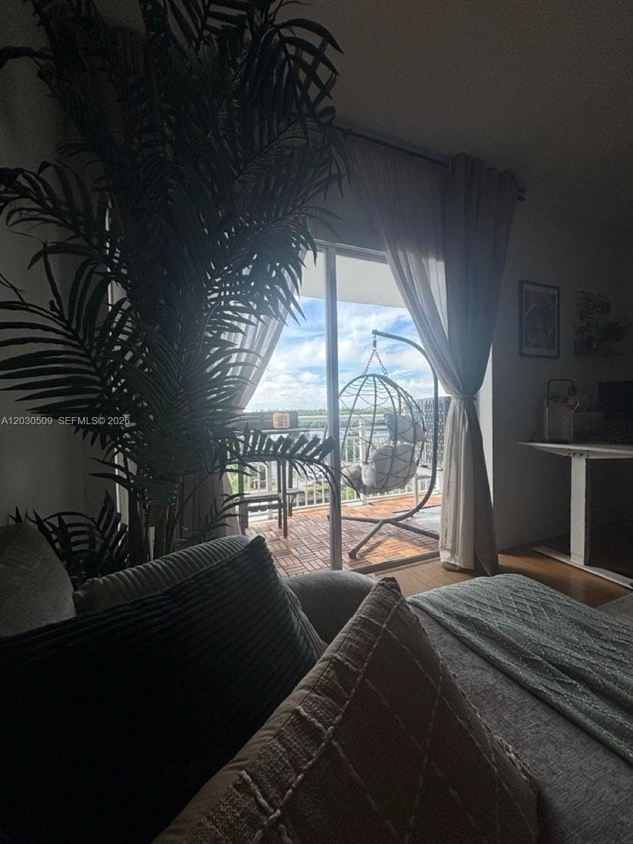 400 Kings Point Dr # 622, Sunny Isles Beach, FL 33160 — zdjęcie 4