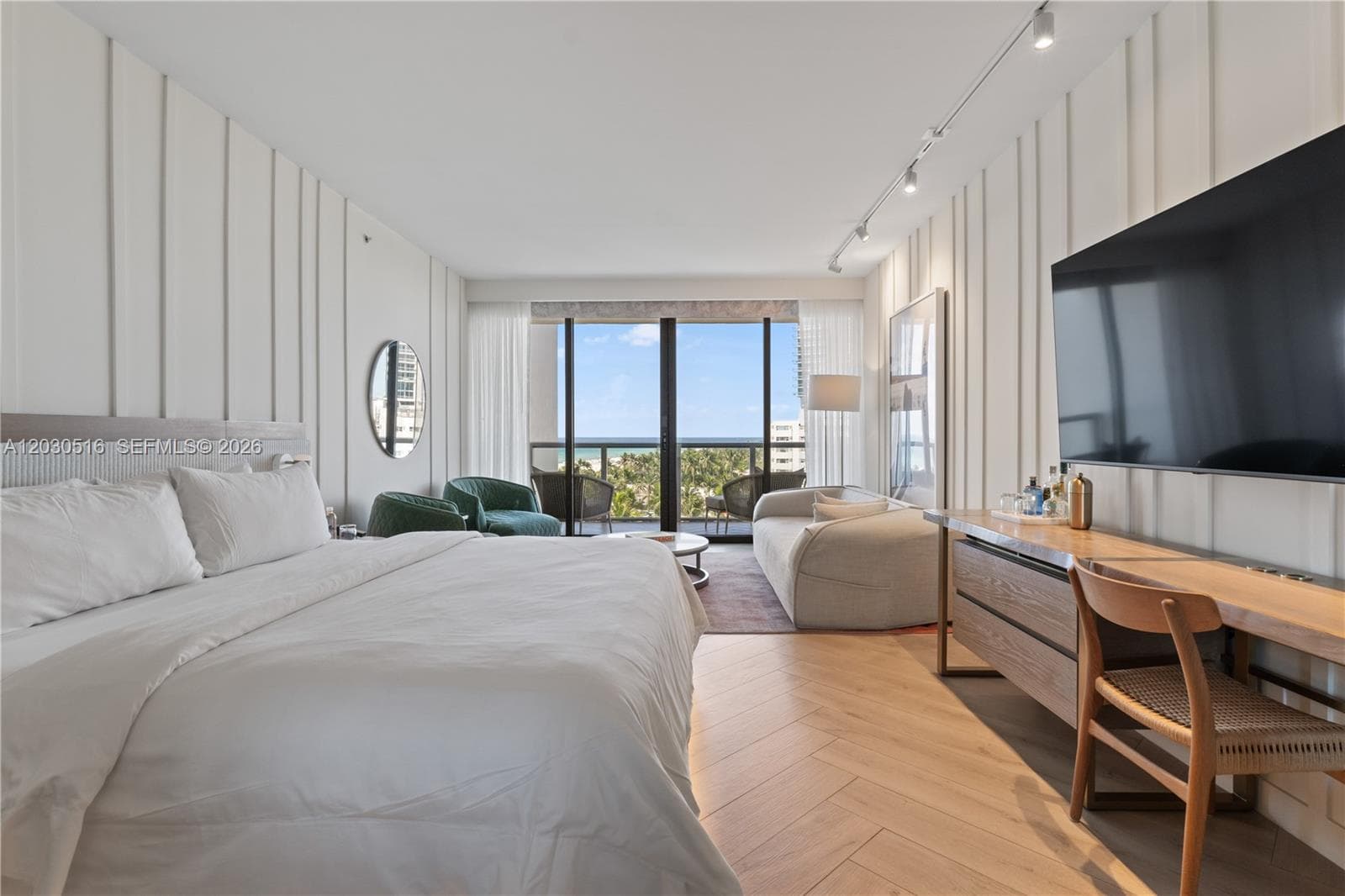 2201 Collins Ave # 707, Miami Beach, FL 33139 — zdjęcie 2