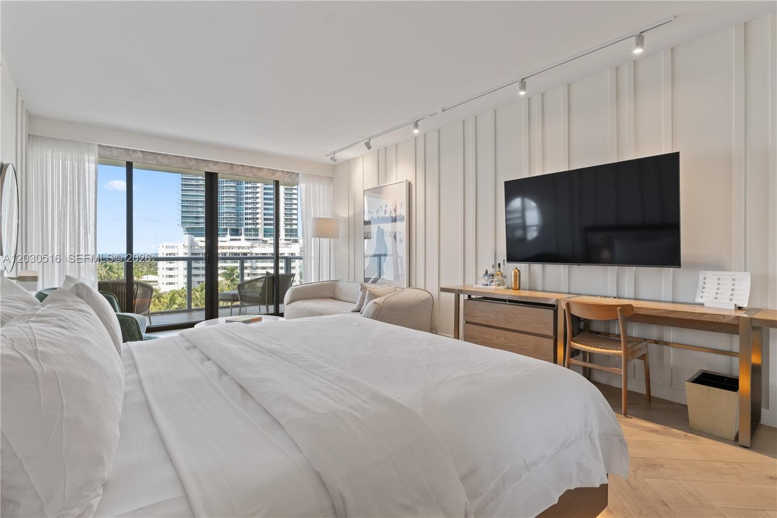 2201 Collins Ave # 707, Miami Beach, FL 33139 — zdjęcie 3