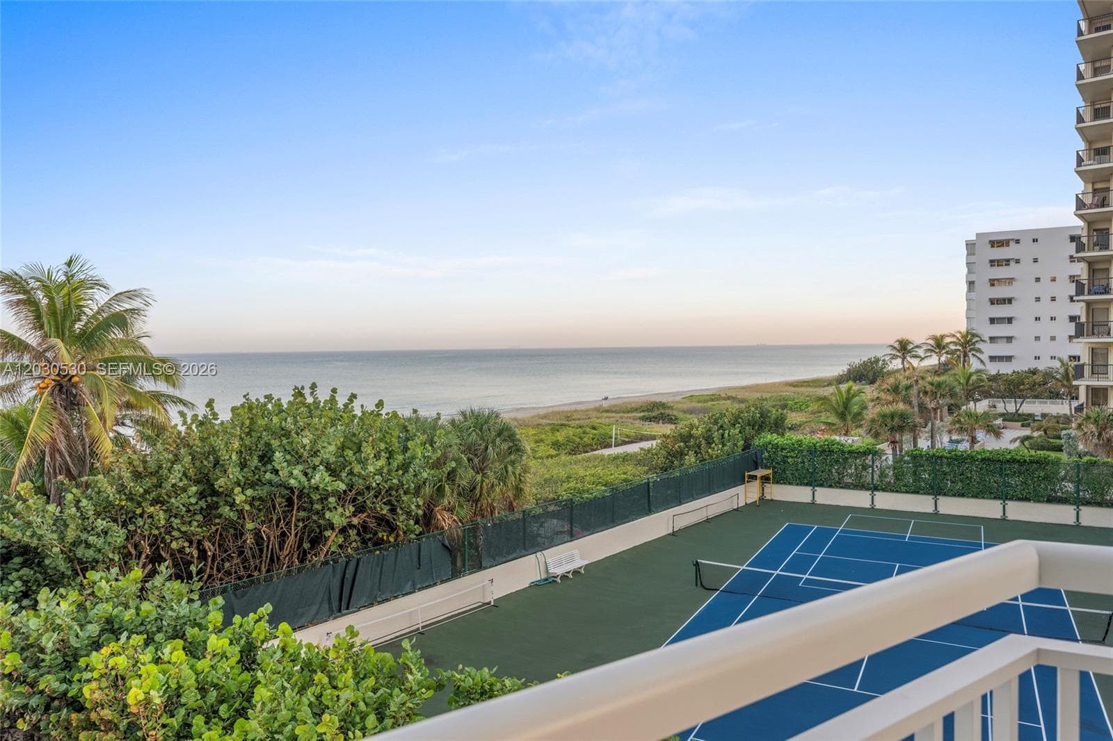 1770 S Ocean Blvd # 403, Lauderdale By The Sea, FL 33062 — zdjęcie 2