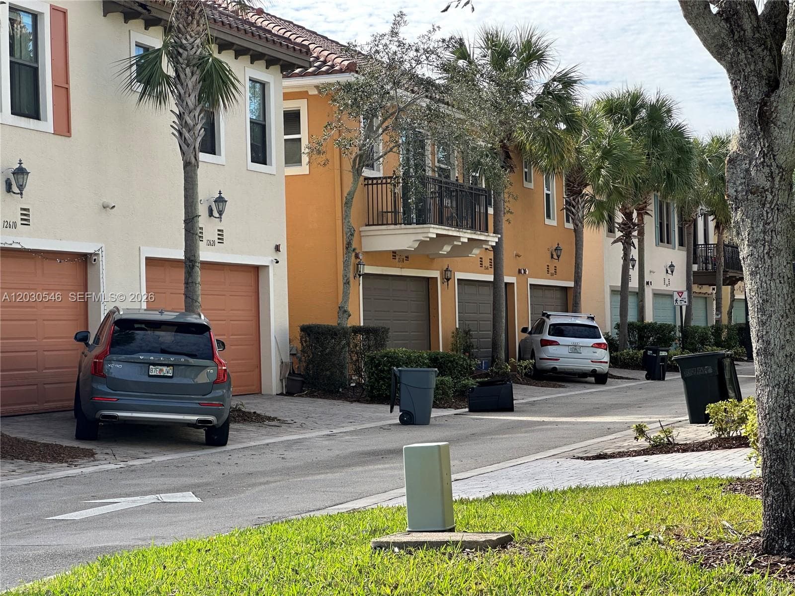 12630 NW 32nd Ct, Sunrise, FL 33323 — zdjęcie 4