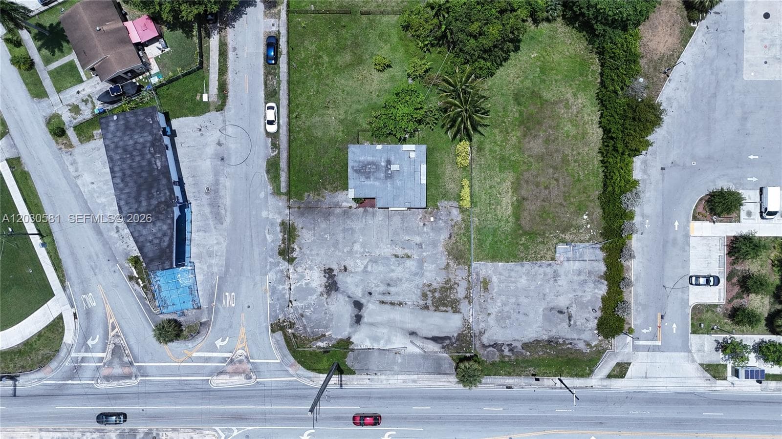 1550 NW 95th St, Miami, FL 33147 — zdjęcie 2