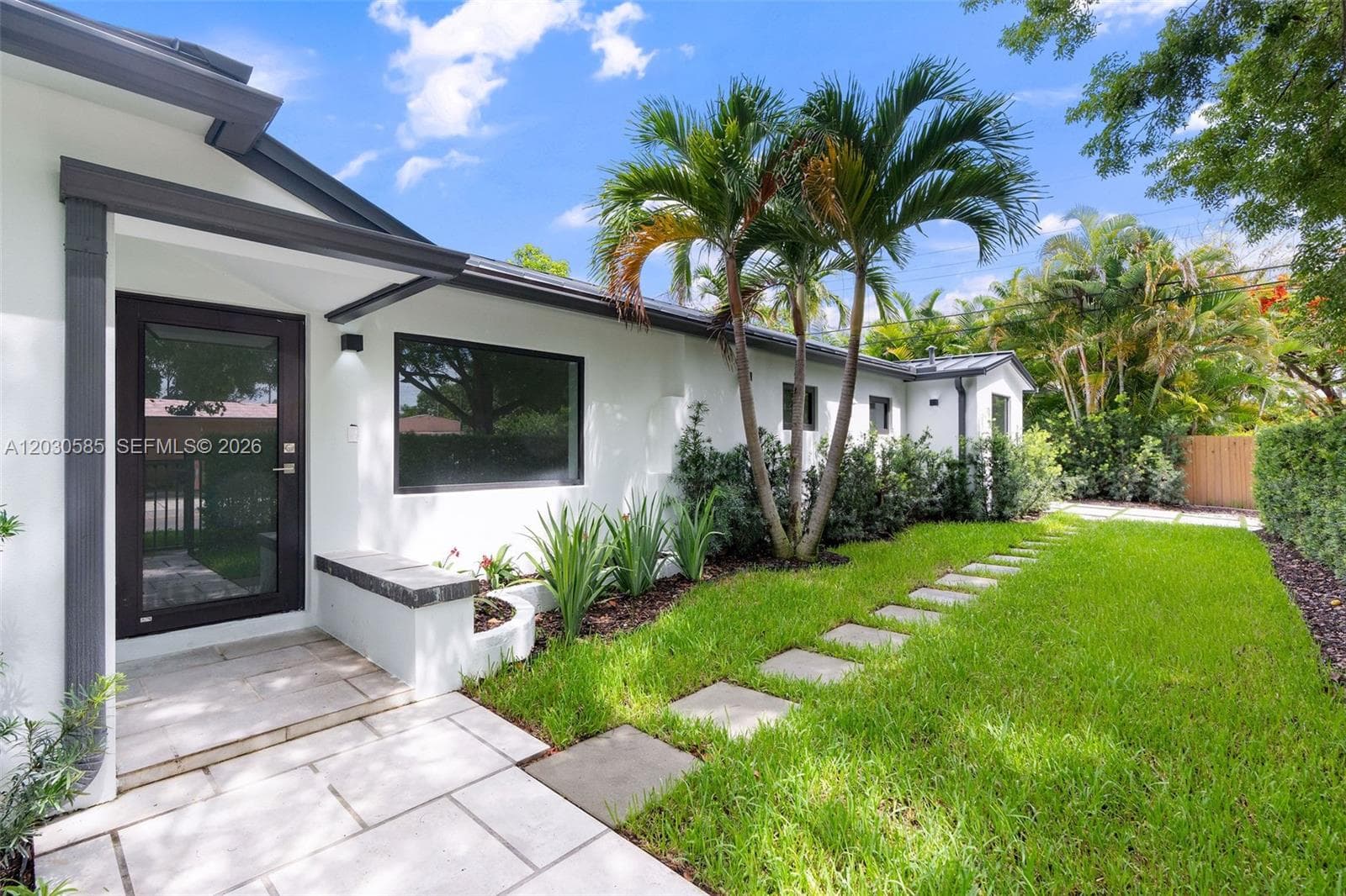 2286 SW 21st Ave, Miami, FL 33145 — zdjęcie 5