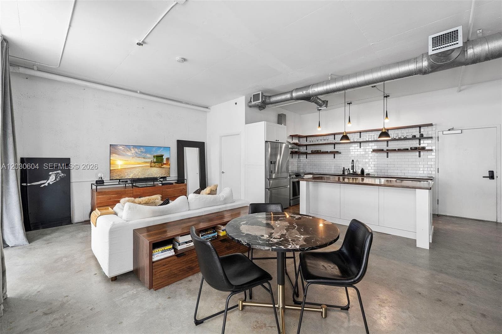 444 NE 30th St # 402, Miami, FL 33137 — zdjęcie 3