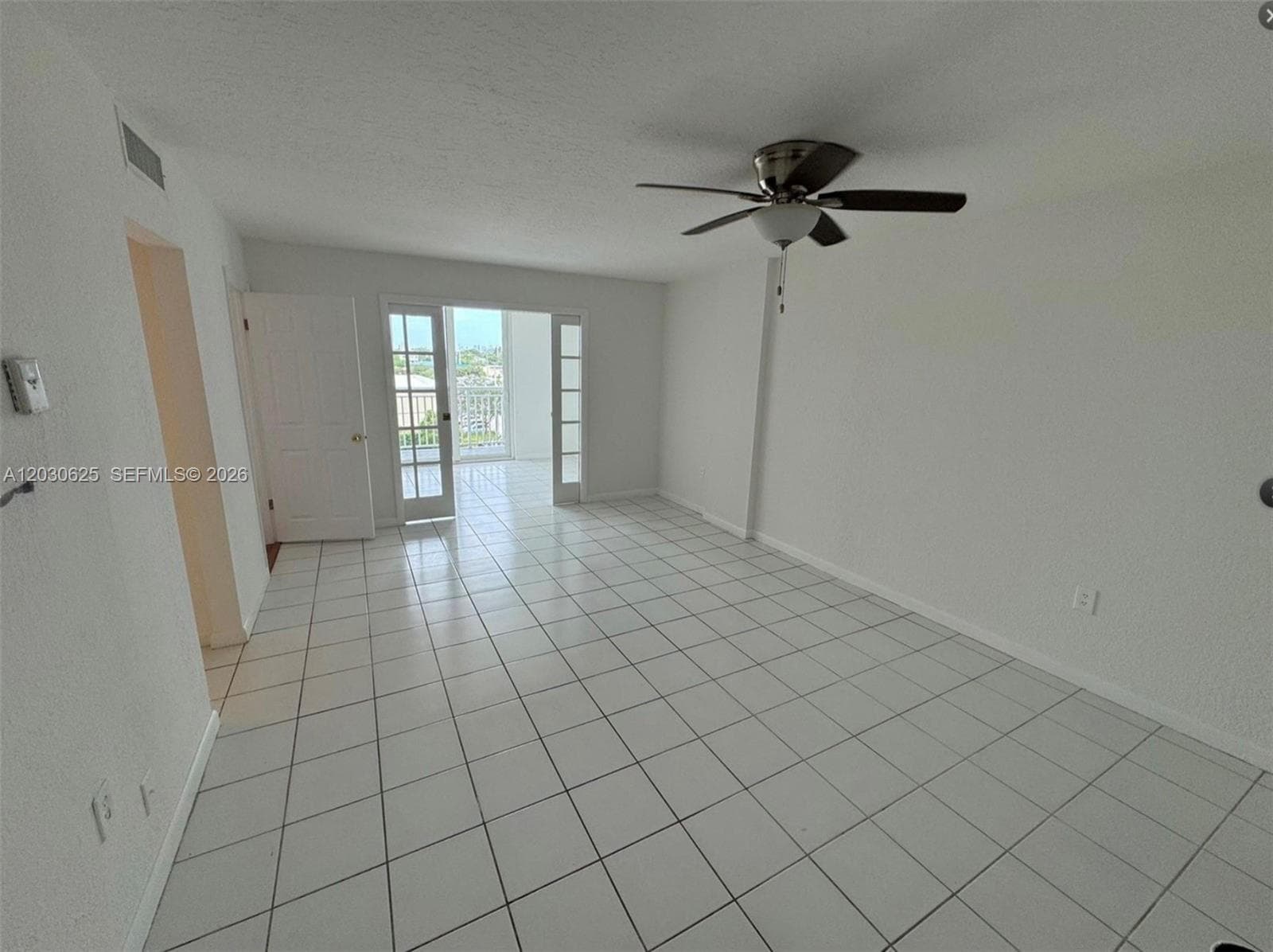 1251 NE 108th St # 409, Miami, FL 33161 — zdjęcie 5