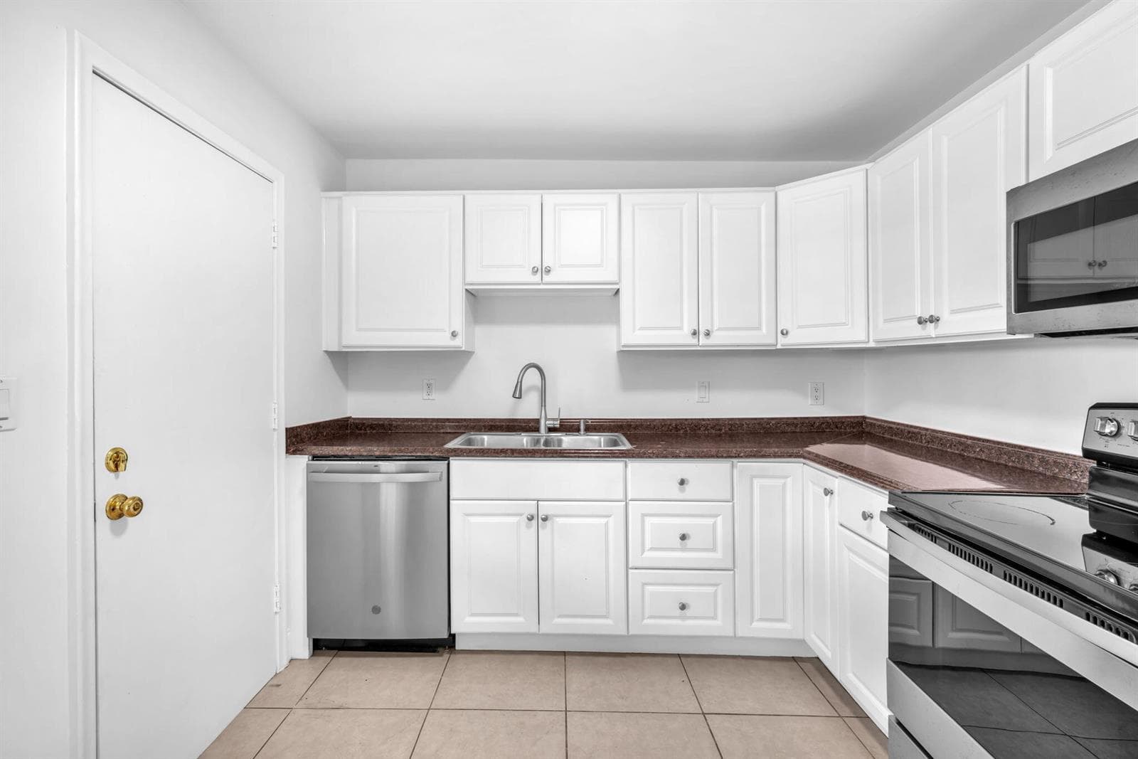 8900 W Sample Road # 204, Coral Springs, FL 33065 — zdjęcie 4