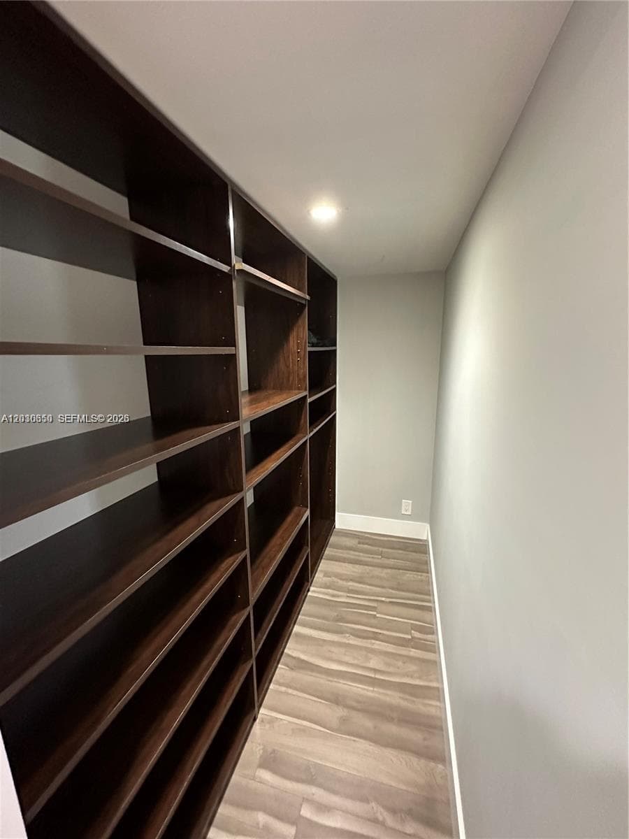 600 Three Islands Blvd # 705, Hallandale Beach, FL 33009 — zdjęcie 4