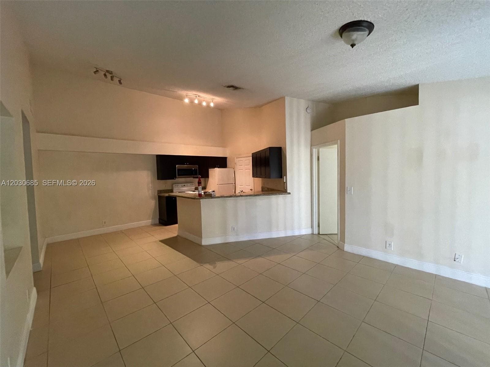9999 Summerbreeze Dr # 915, Sunrise, FL 33322 — zdjęcie 2