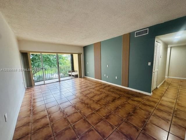 8775 Park Blvd # 309, Miami, FL 33172 — zdjęcie 2