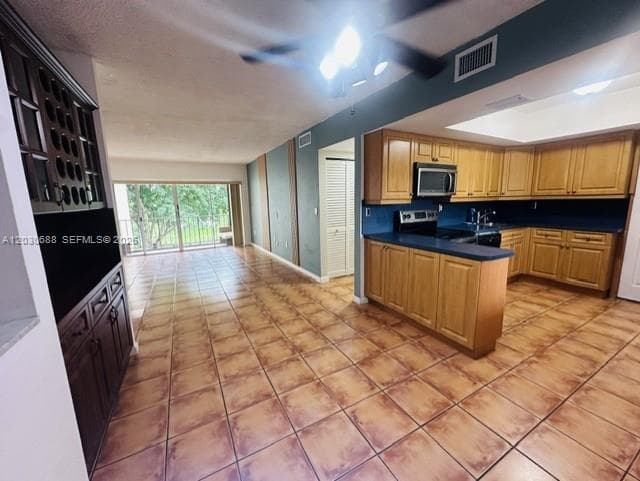 8775 Park Blvd # 309, Miami, FL 33172 — zdjęcie 5