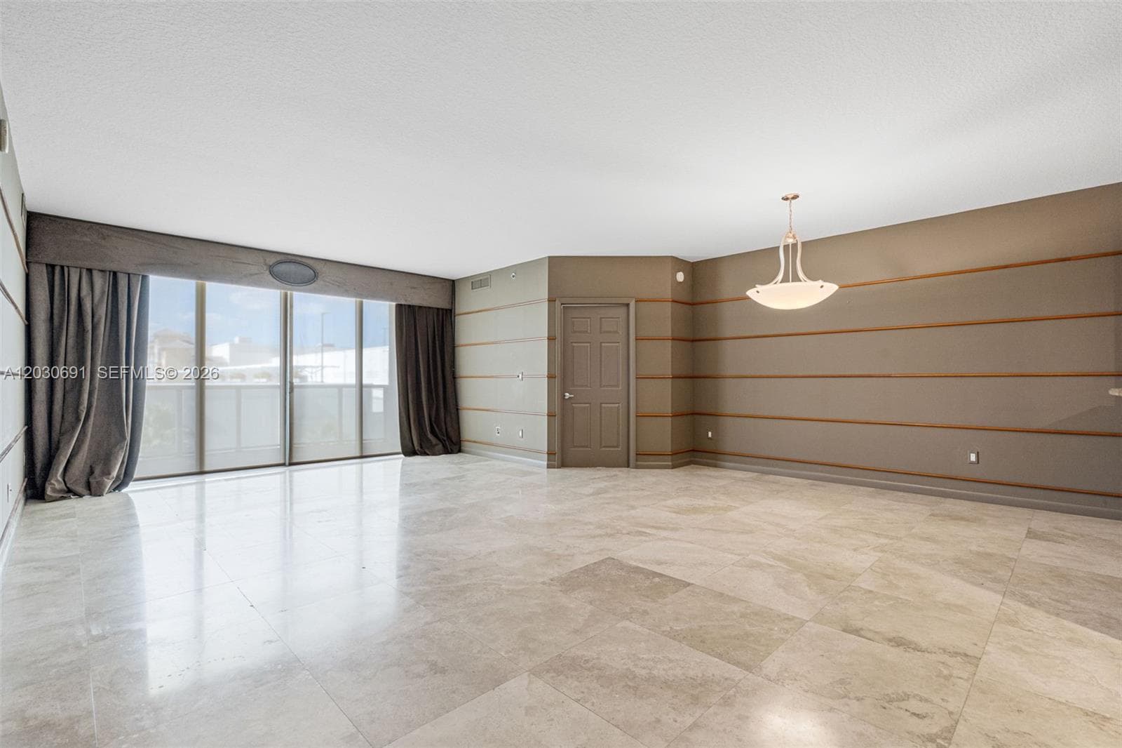 Port Condominium — zdjęcie 5