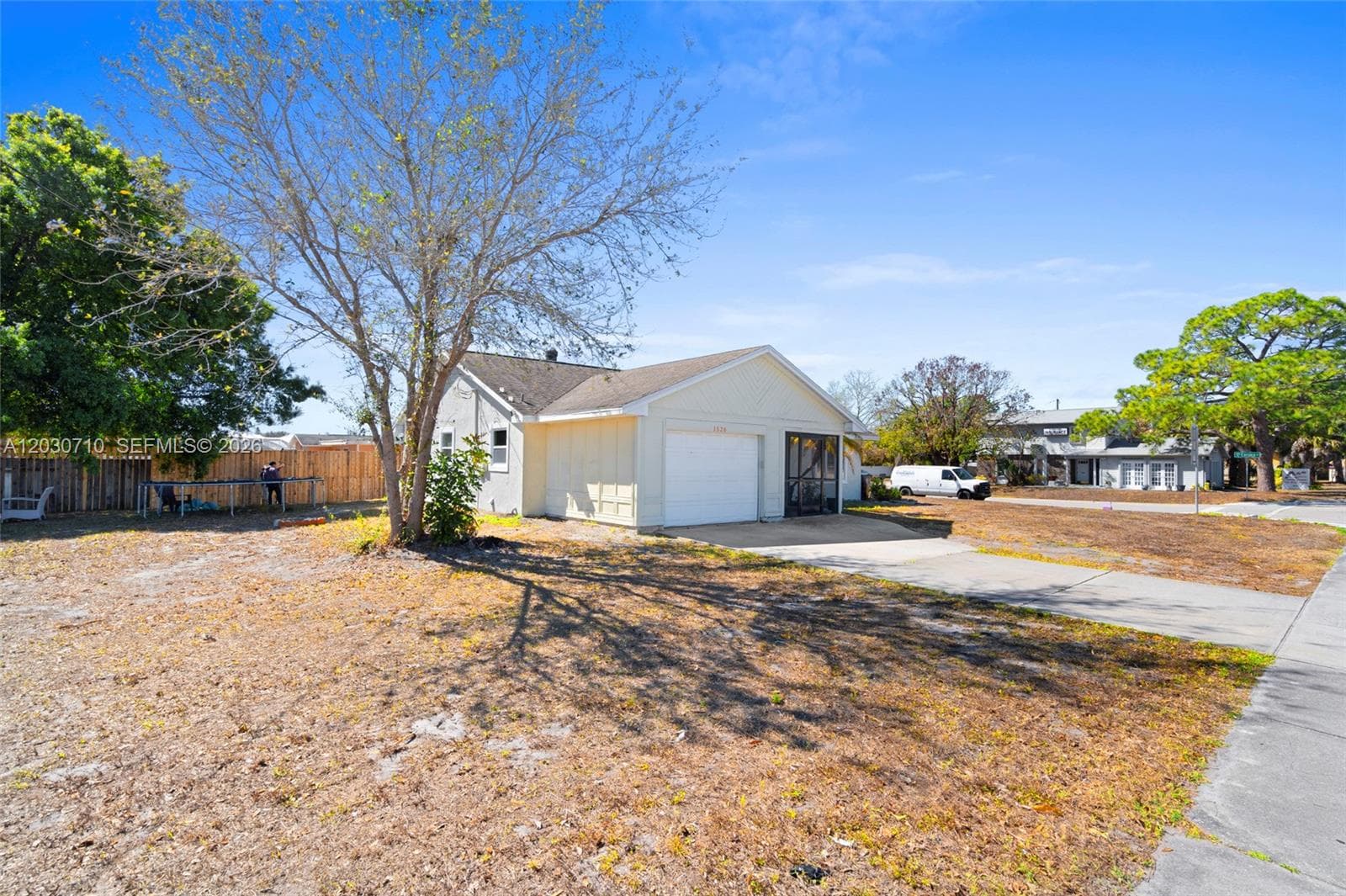 1526 SE Port St Lucie Blvd, Port St. Lucie, FL 34952 — zdjęcie 3