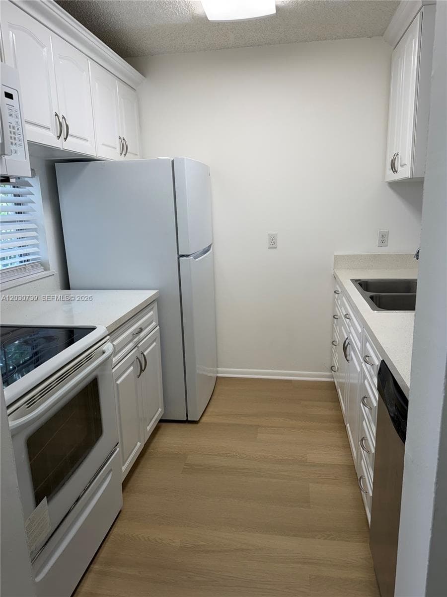 8560 N Sherman Cir # 404, Miramar, FL 33025 — zdjęcie 2