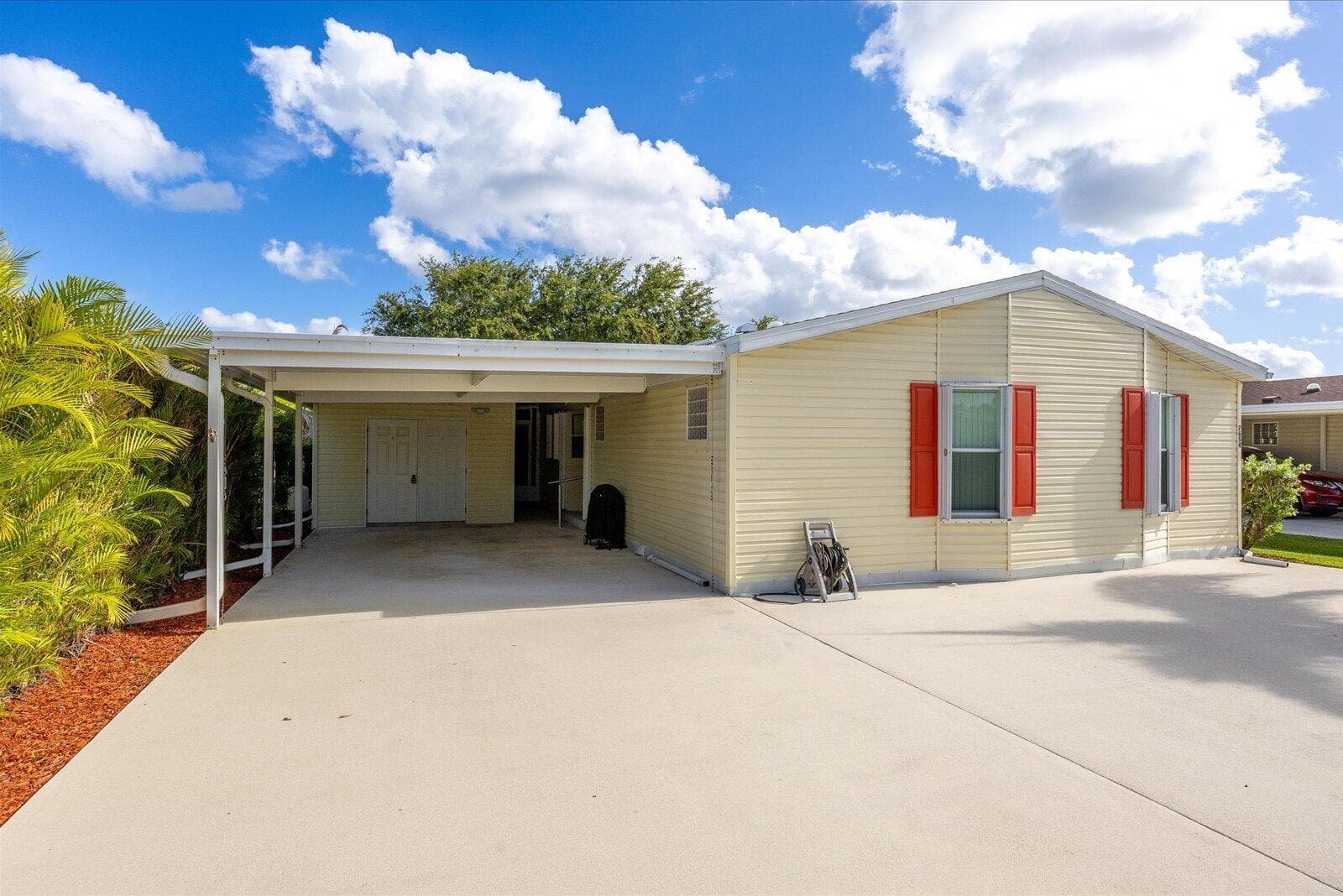 7654 Red Crossbill Court, Port St. Lucie, FL 34952 — zdjęcie 2