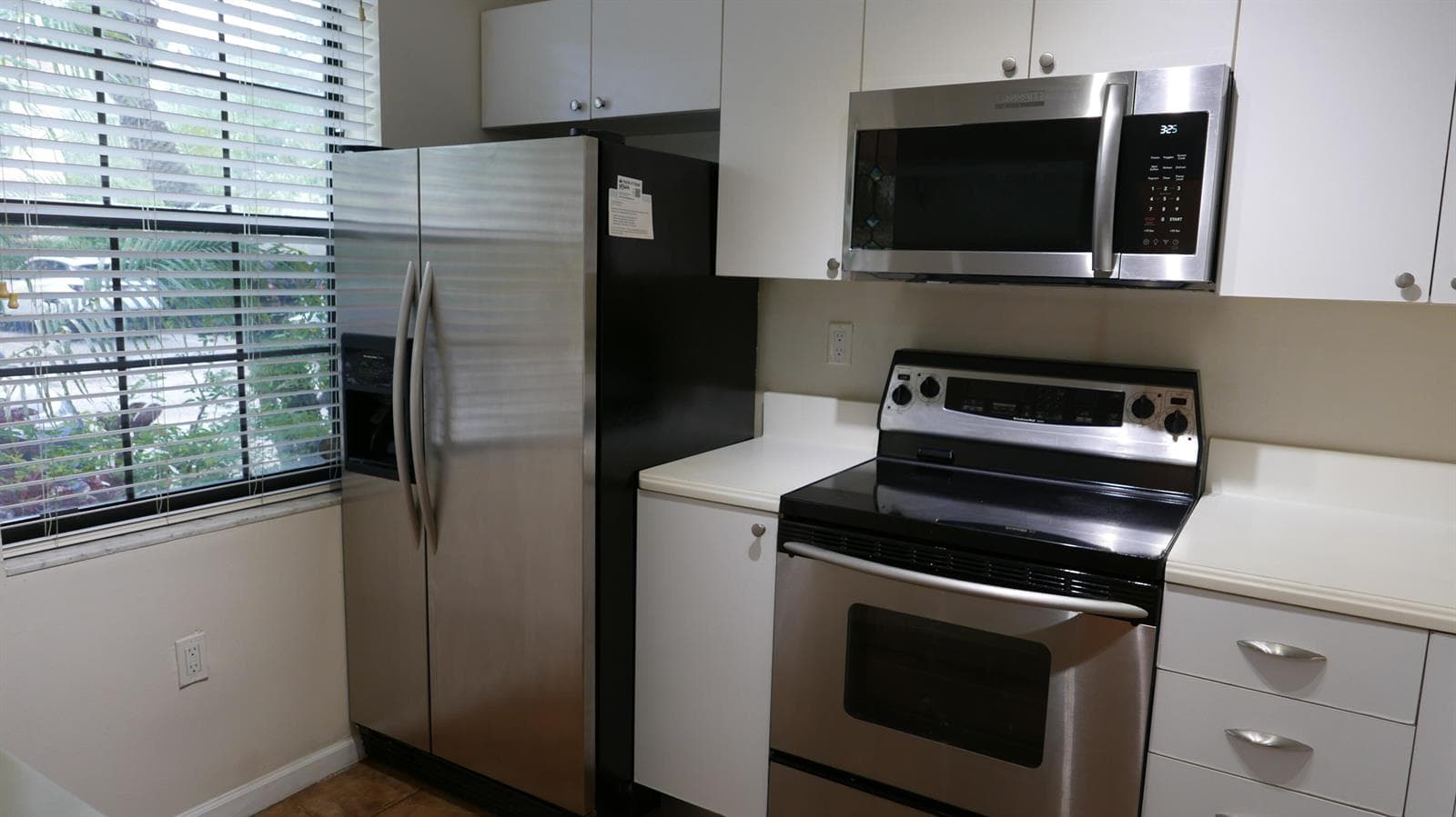 227 City View Drive, Fort Lauderdale, FL 33311 — zdjęcie 3