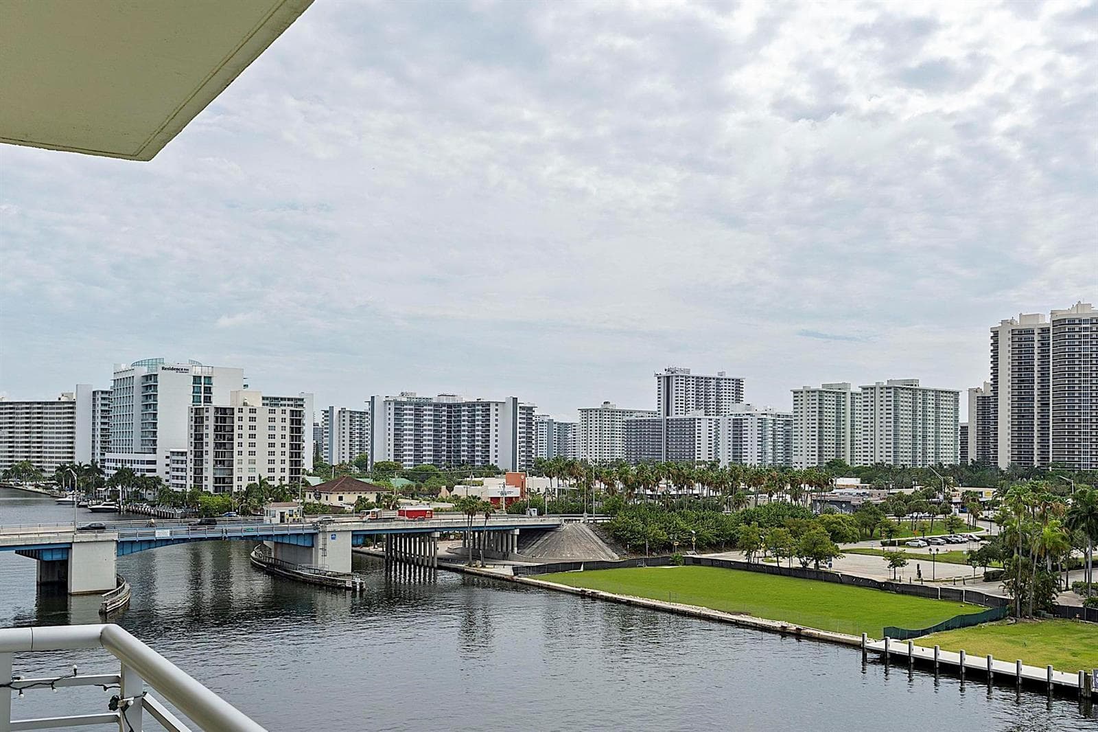 2900 NE 30th Street # Apt 8j, Fort Lauderdale, FL 33306 — zdjęcie 2