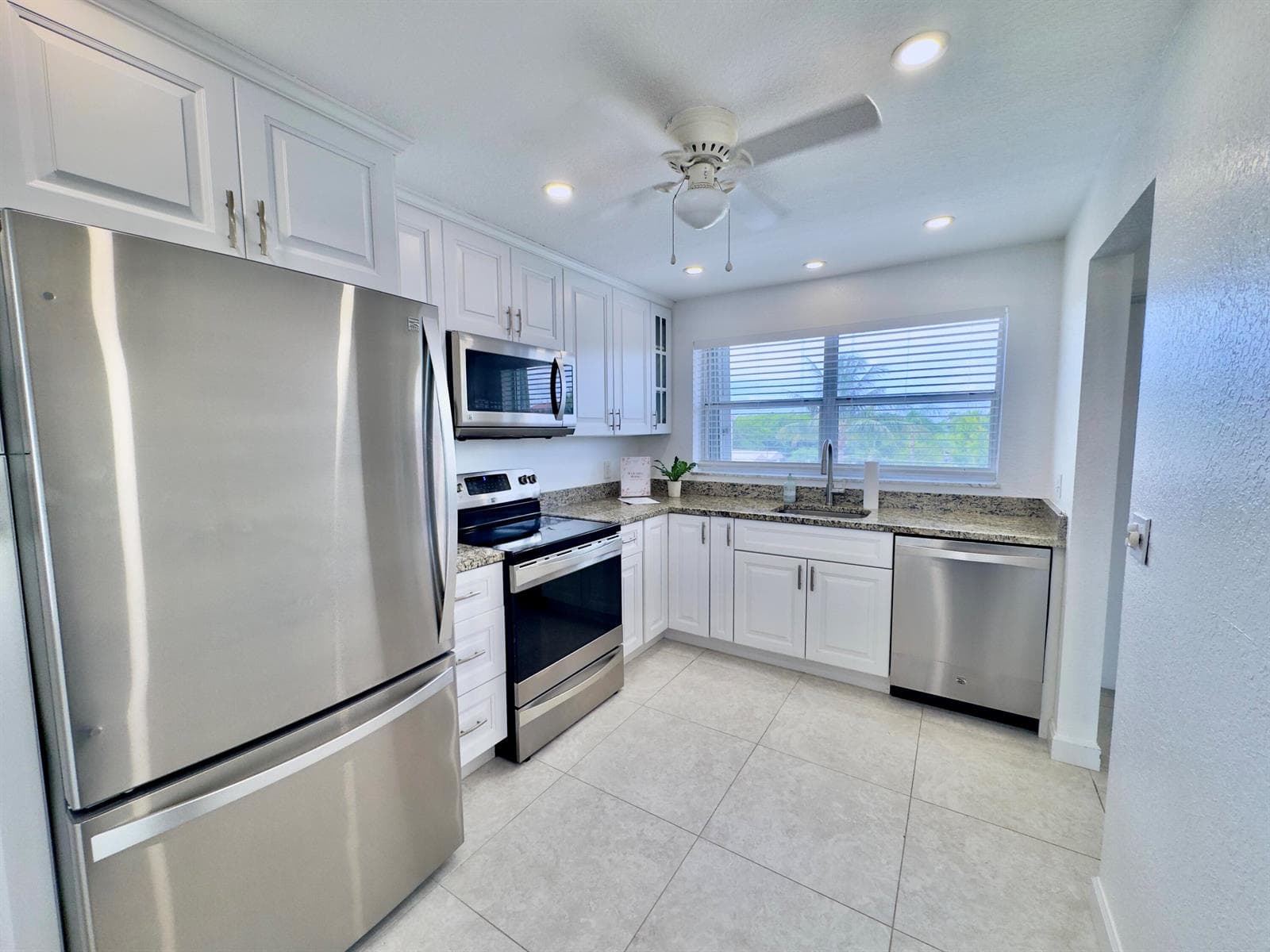 2016 S Federal Highway # 404, Boynton Beach, FL 33435 — zdjęcie 2