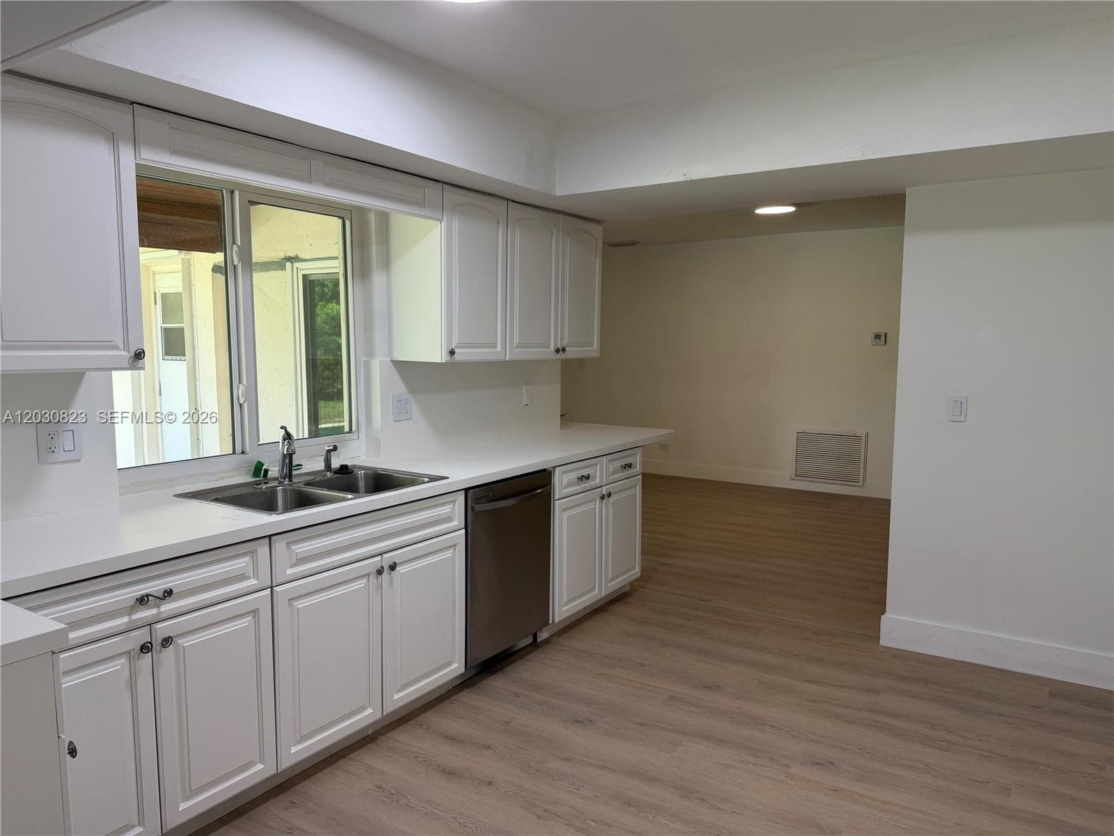 7220 NW 7th St, Plantation, FL 33317 — zdjęcie 3