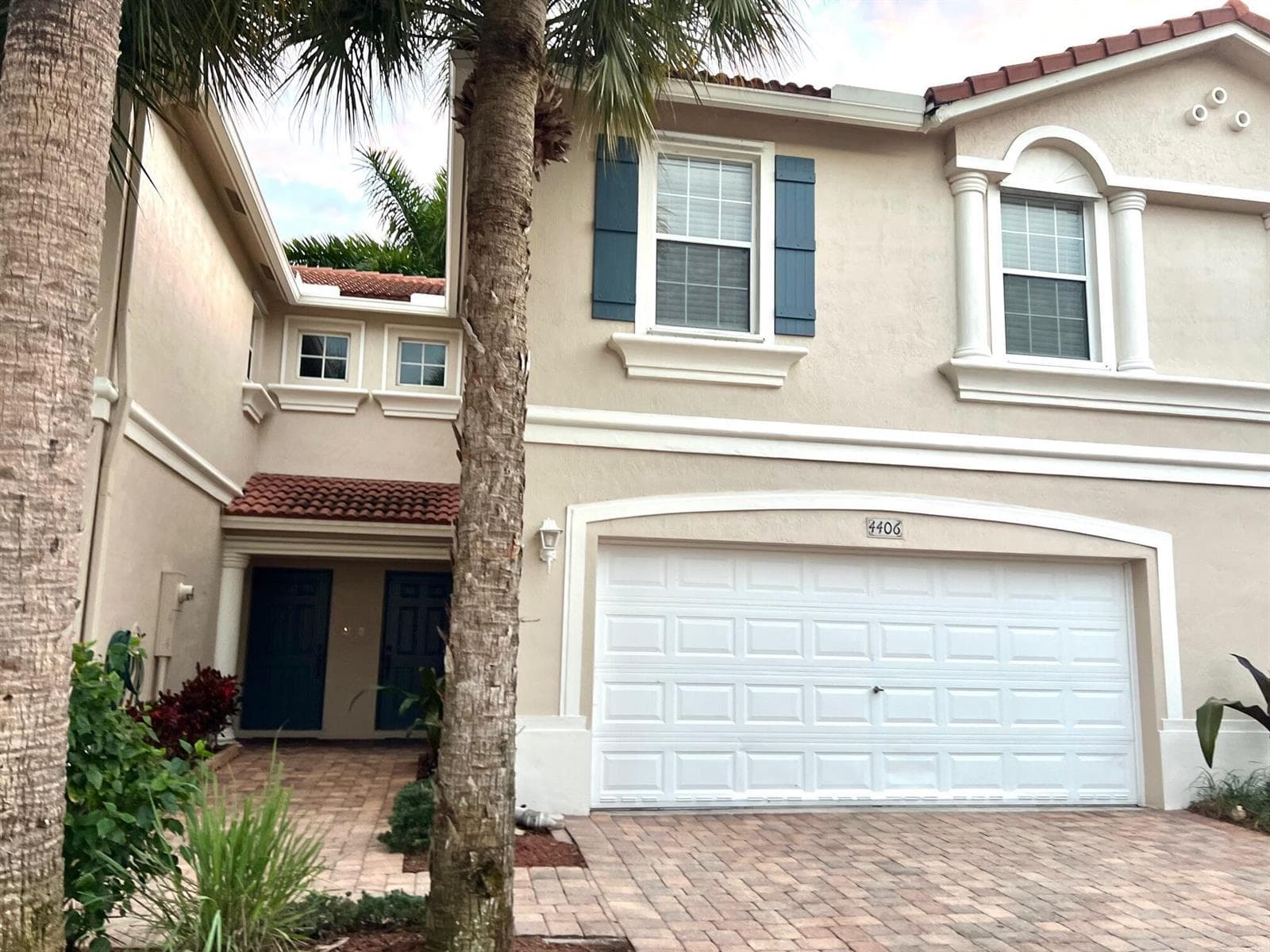 4406 NE Windmill Palm Way, FL 33463 — zdjęcie 2