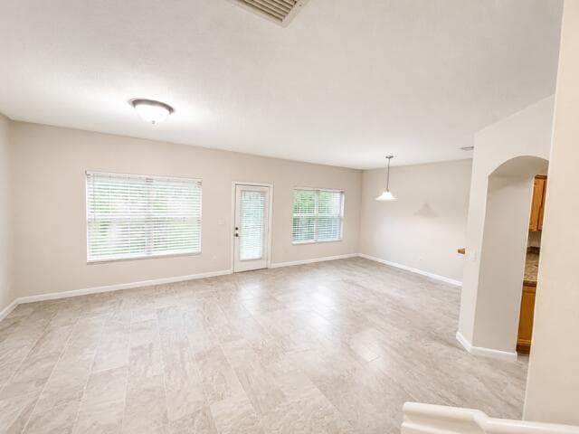 4406 NE Windmill Palm Way, FL 33463 — zdjęcie 4