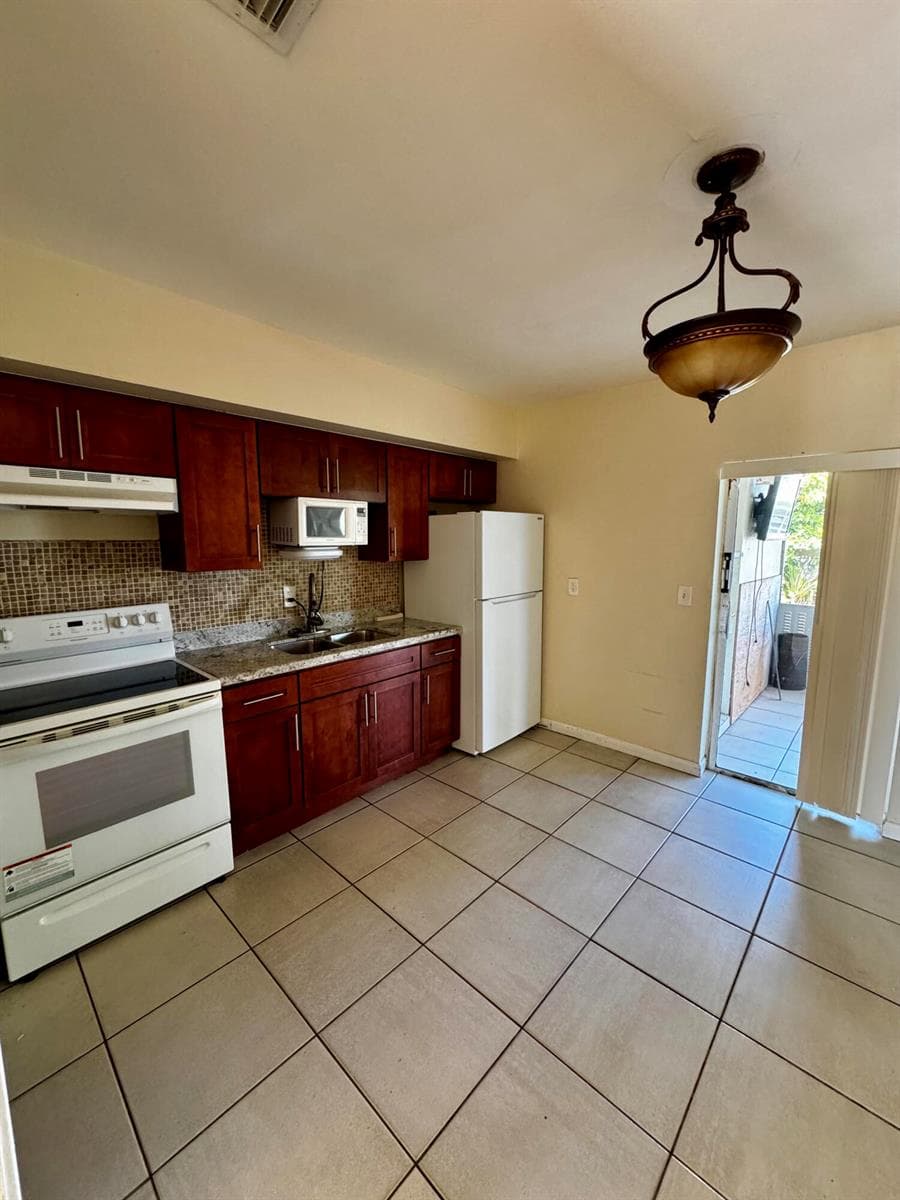 2824 N Dixie Highway, Boca Raton, FL 33431 — zdjęcie 3