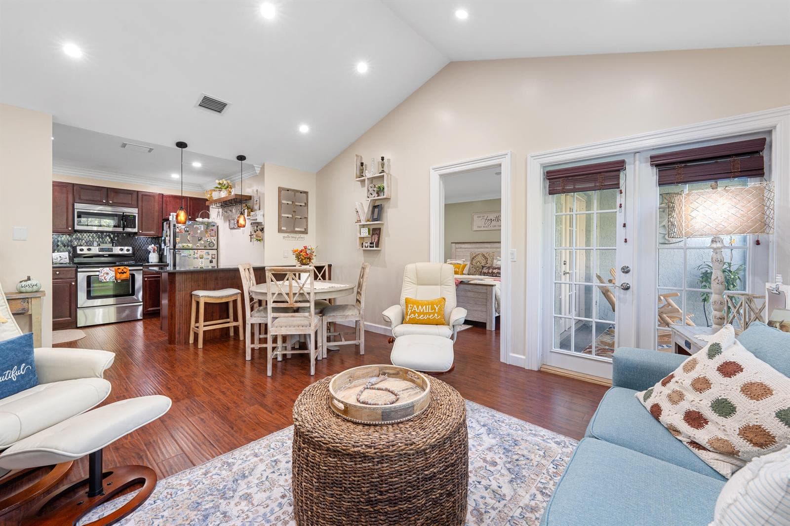 1616 SE Green Acres Circle # M204, FL 34952 — zdjęcie 3