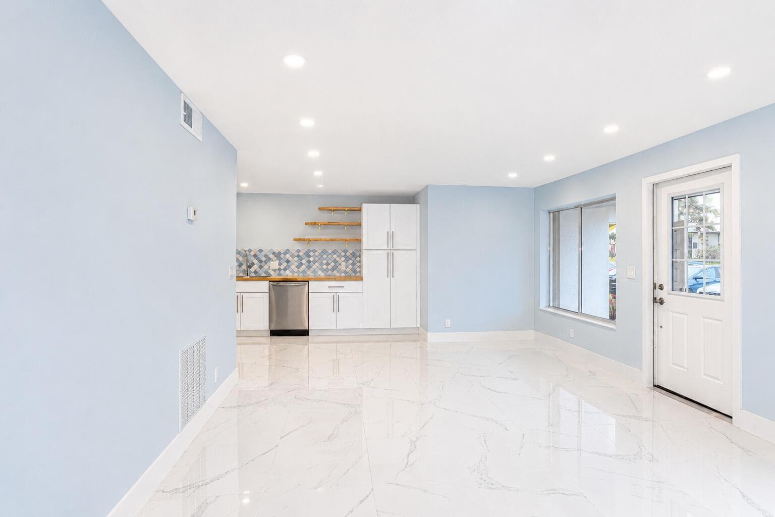 303 Knotty Pine Circle # A-1, FL 33463 — zdjęcie 3
