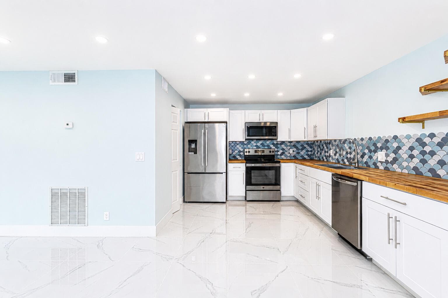 303 Knotty Pine Circle # A-1, FL 33463 — zdjęcie 4