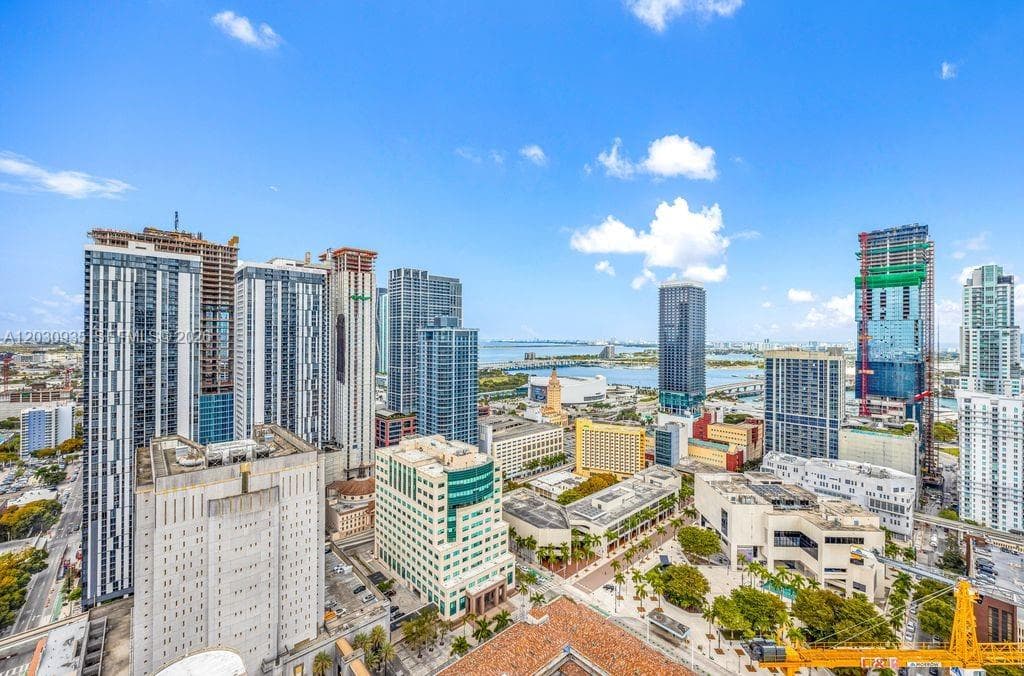 225 N Miami Ave # 3507, Miami, FL 33128 — zdjęcie 2
