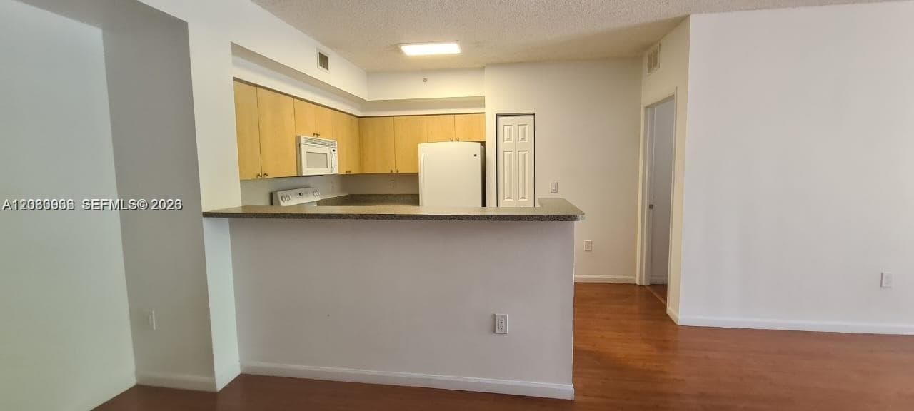 8020 N Nob Hill Rd # 205, Tamarac, FL 33321 — zdjęcie 4