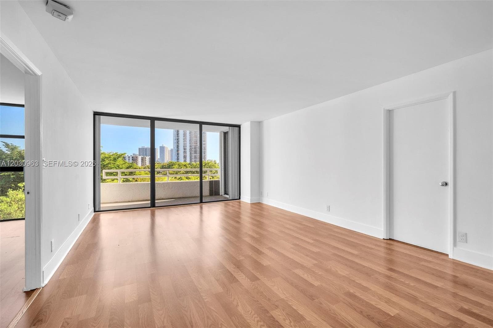 20355 NE 34th Ct # 421, Aventura, FL 33180 — zdjęcie 4