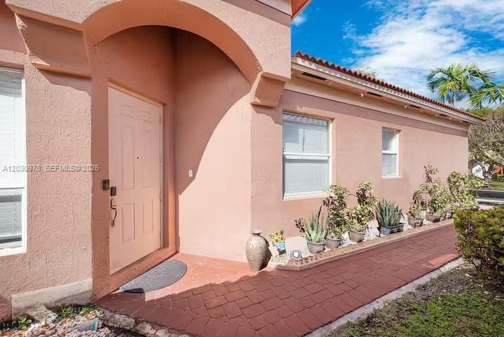2327 NE 37th Ter, Homestead, FL 33033 — zdjęcie 4