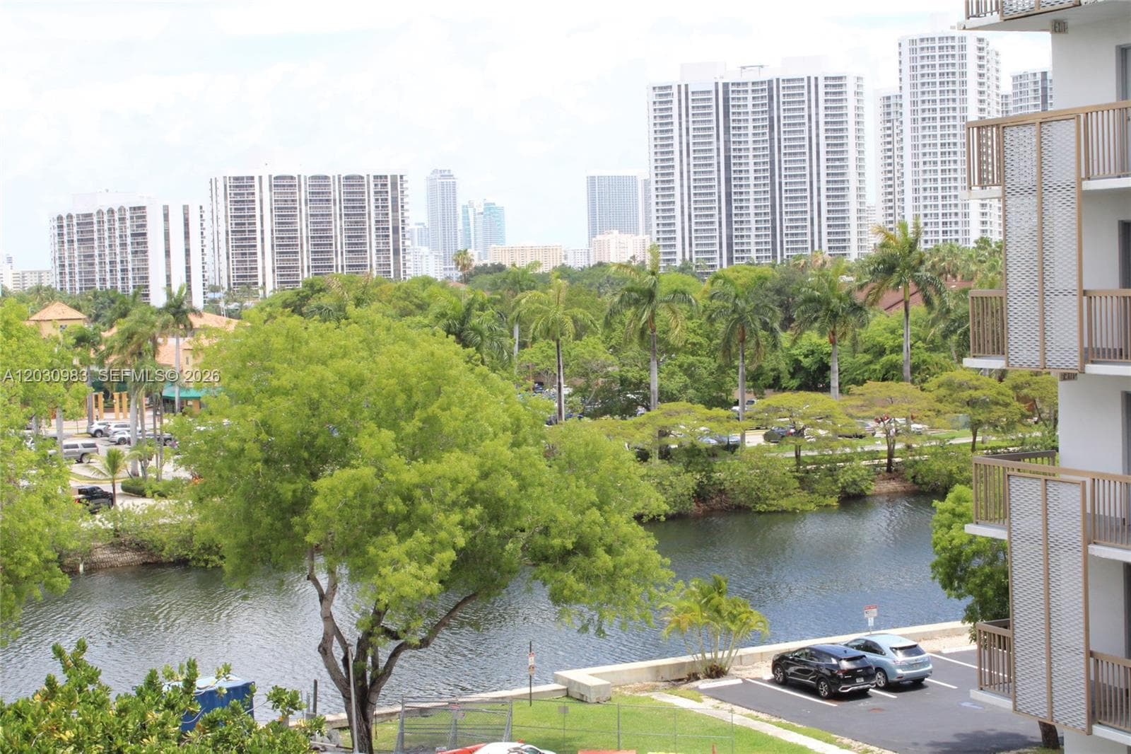 3475 N Country Club Dr # 608, Aventura, FL 33180 — zdjęcie 3