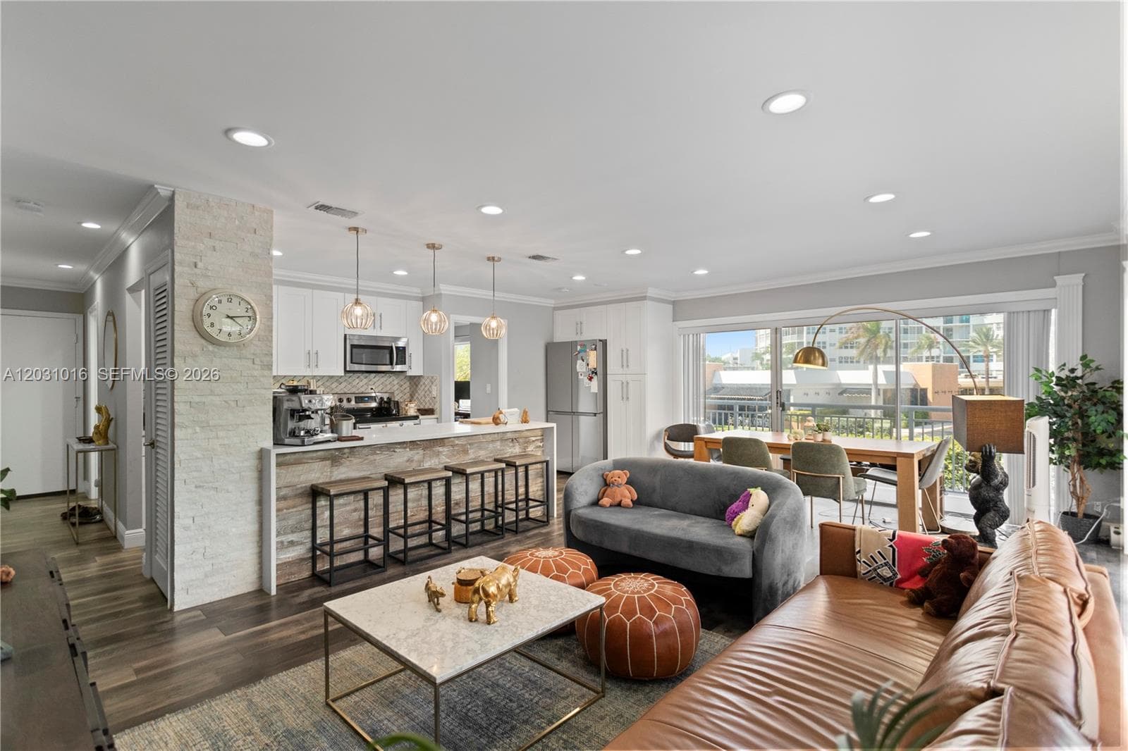 120 Golden Isles Dr # 23B, Hallandale Beach, FL 33009 — zdjęcie 3