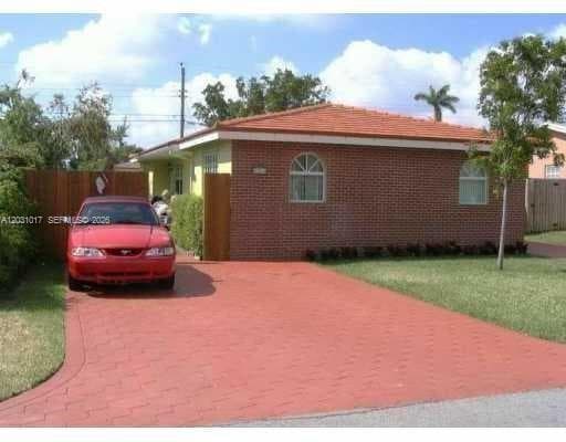 625 SW 3rd St, Hallandale Beach, FL 33009