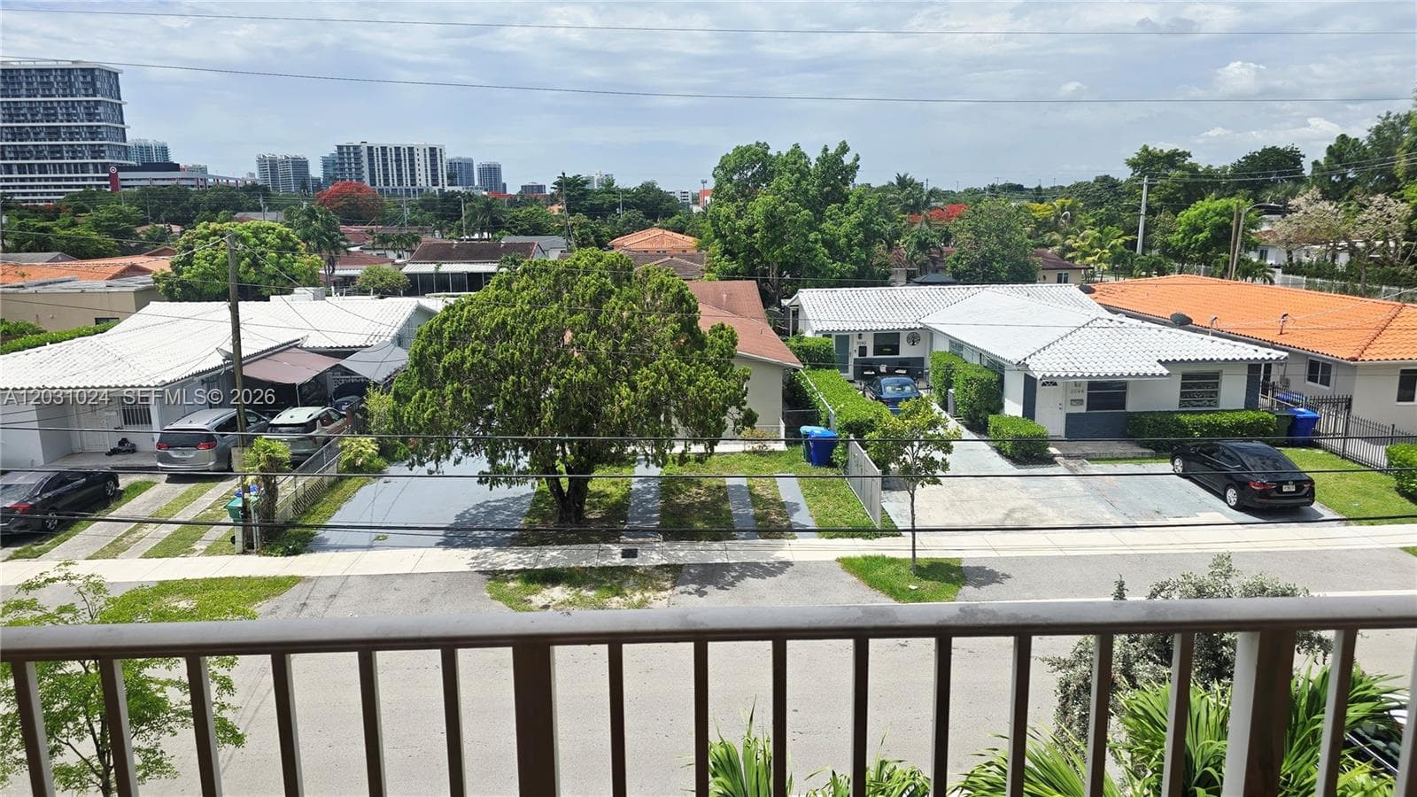 2441 SW 31st Ave # 207, Miami, FL 33145 — zdjęcie 3