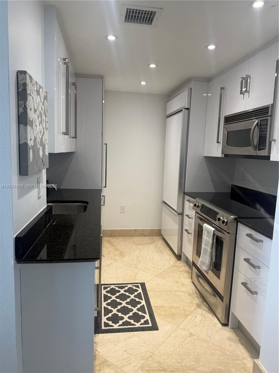 10275 Collins Ave # 1221, Bal Harbour, FL 33154 — zdjęcie 3