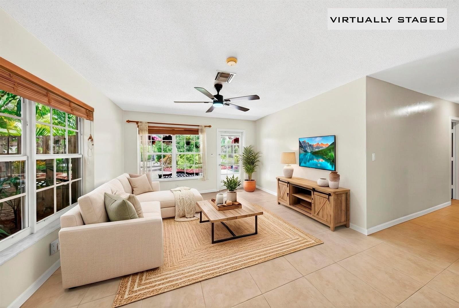 1540 NE 40th Street, Oakland Park, FL 33334 — zdjęcie 4