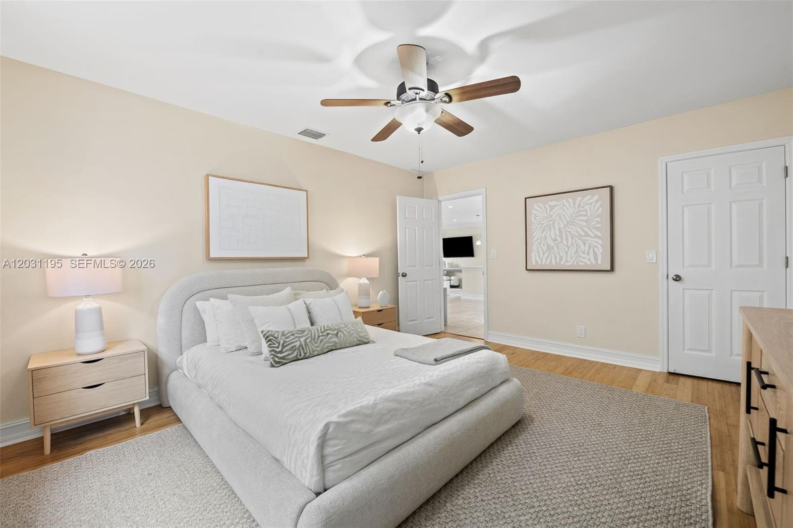 370 SE 12th Ave, Pompano Beach, FL 33060 — zdjęcie 2