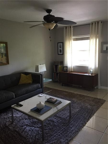 2741 NE 8th Avenue # 14, Wilton Manors, FL 33334 — zdjęcie 3