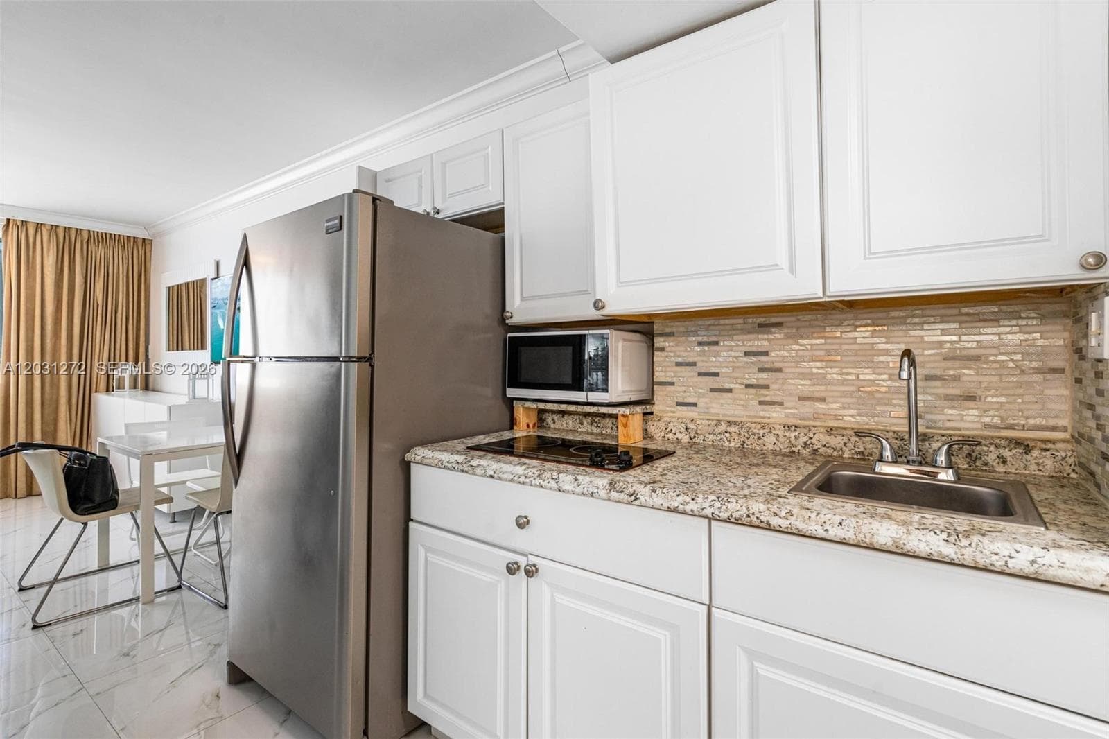 19201 Collins Ave # 104, Sunny Isles Beach, FL 33160 — zdjęcie 4