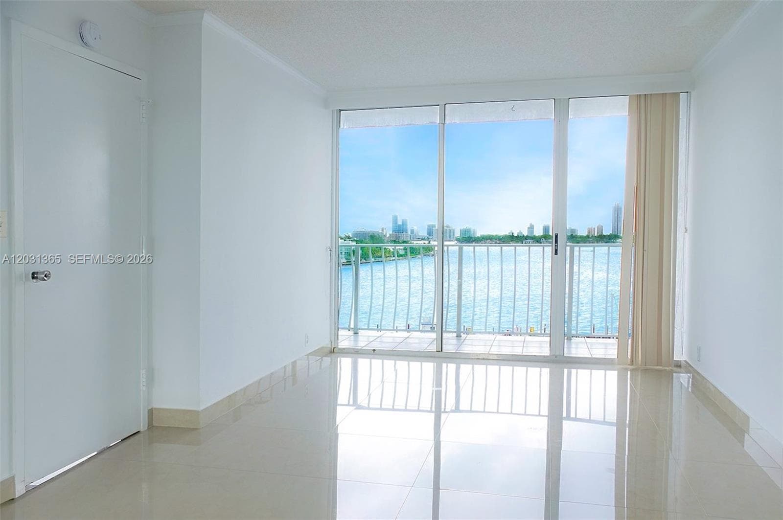 7601 E Treasure Dr # 919, North Bay Village, FL 33141 — zdjęcie 4