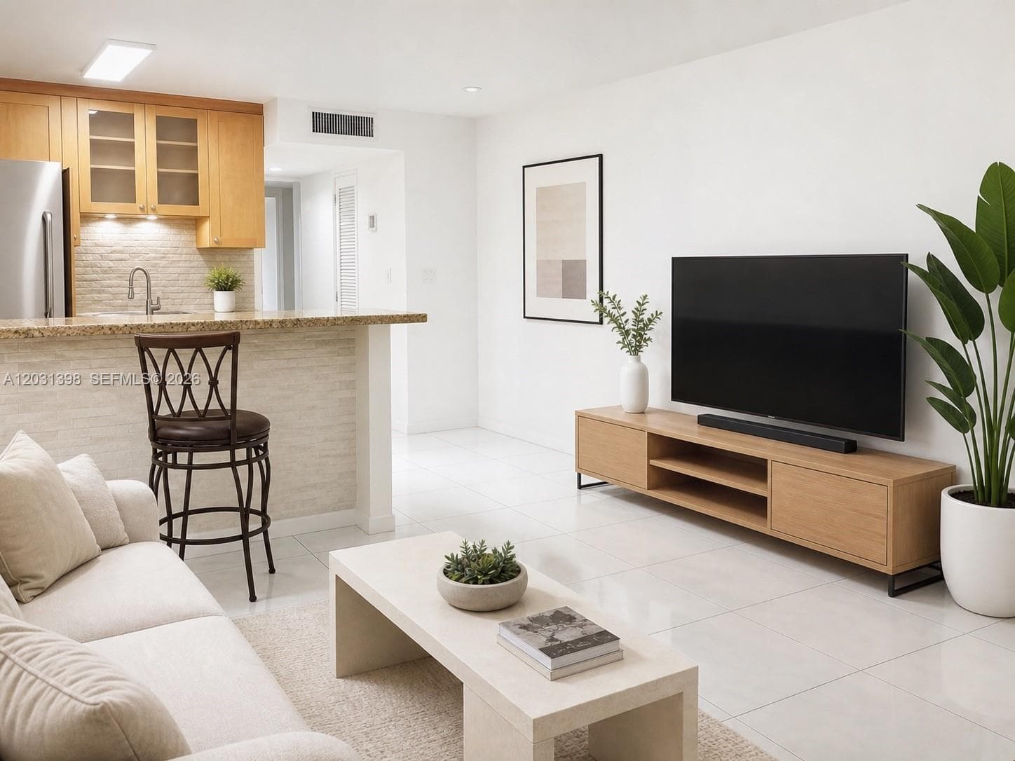 4011 N Meridian Ave # 35, Miami Beach, FL 33140 — zdjęcie 2