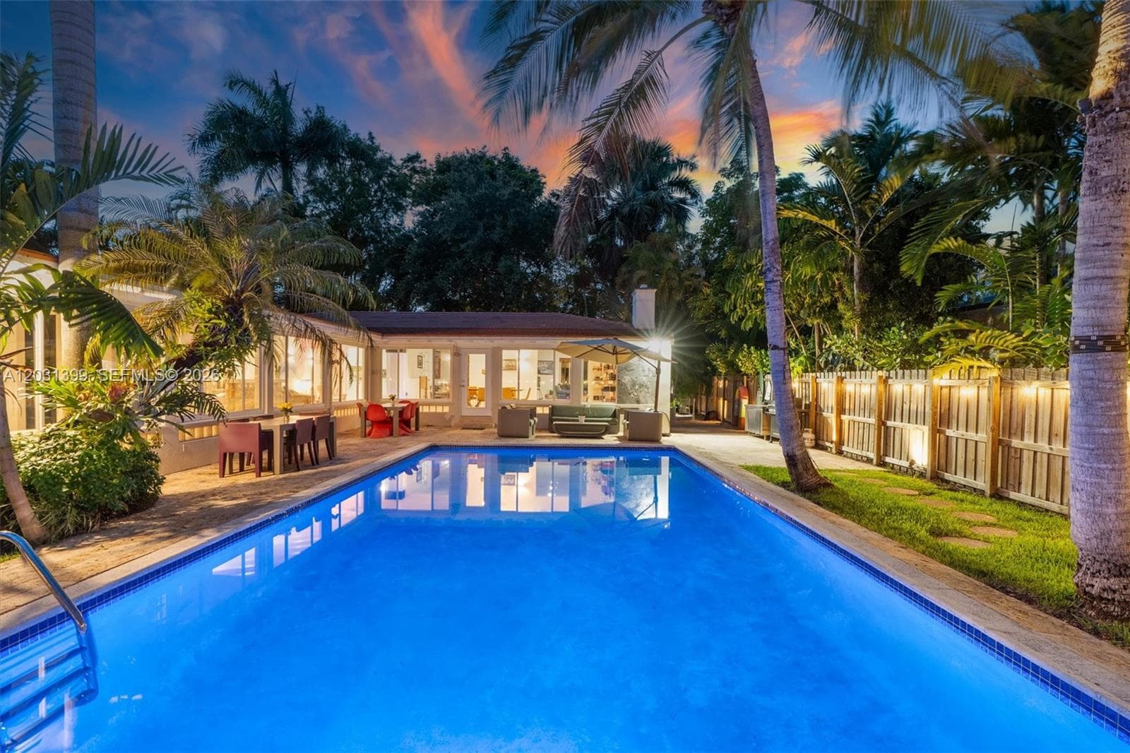 1160 NE 100th St, Miami Shores, FL 33138 — zdjęcie 4