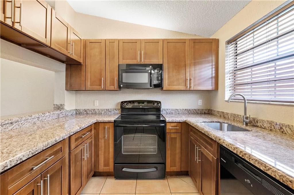 912 Congressional Way, Deerfield Beach, FL 33442 — zdjęcie 3
