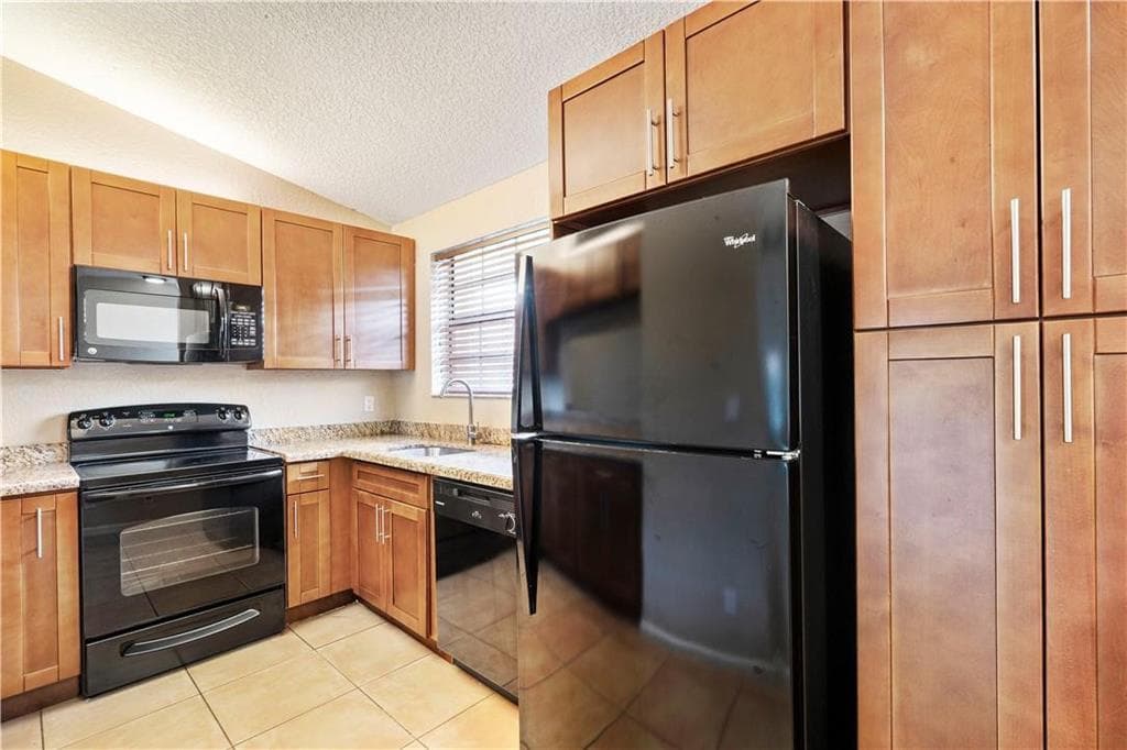 912 Congressional Way, Deerfield Beach, FL 33442 — zdjęcie 4