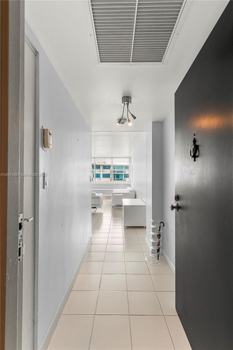 1420 Brickell Bay Dr # 1405C, Miami, FL 33131 — zdjęcie 2